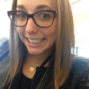 Meet your Posher, Rebekah